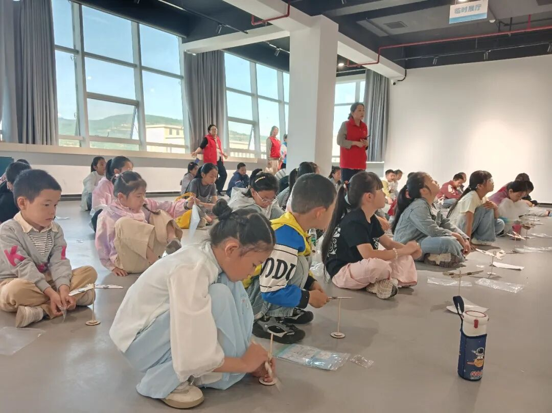 科技圆梦，科创逐光！