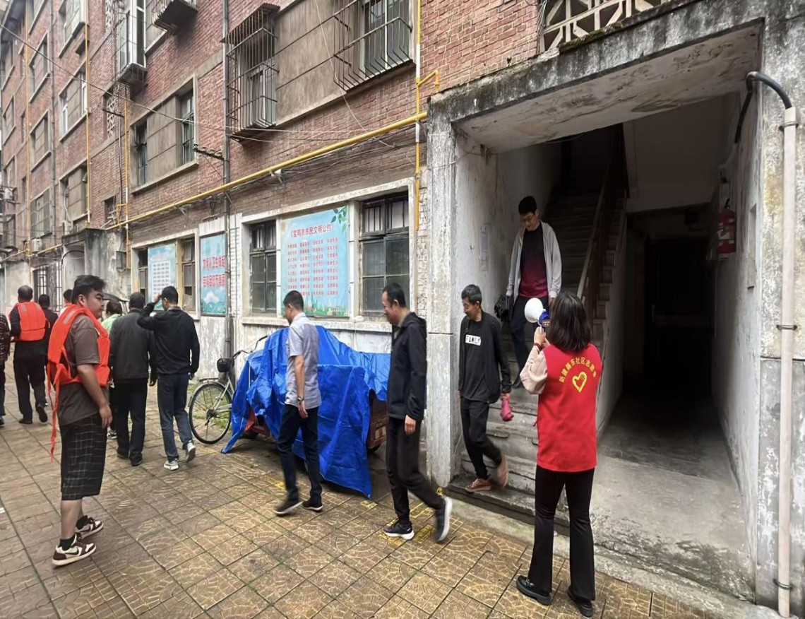 防汛演练庆节日，未雨绸缪提技能